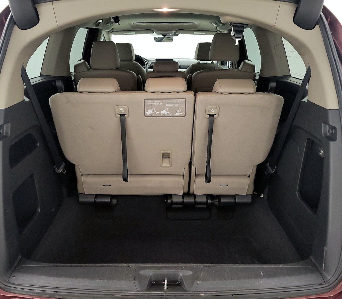 Trunk/Cargo (Seats Up)