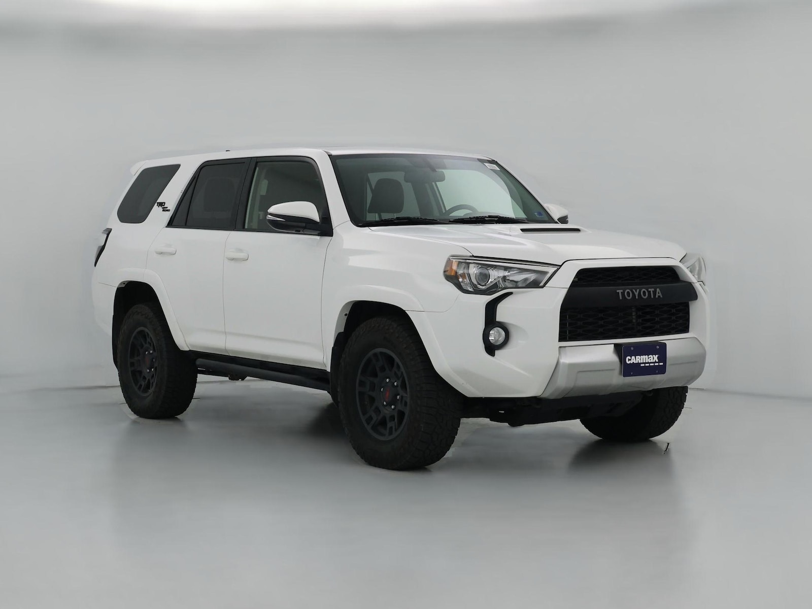 Heated Mirrors & Tow Hitch