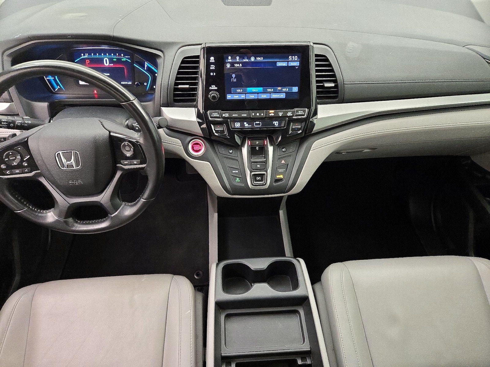Apple CarPlay® & Android Auto™