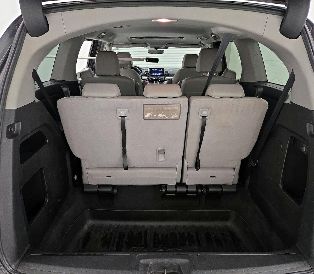 Trunk/Cargo (Seats Up)