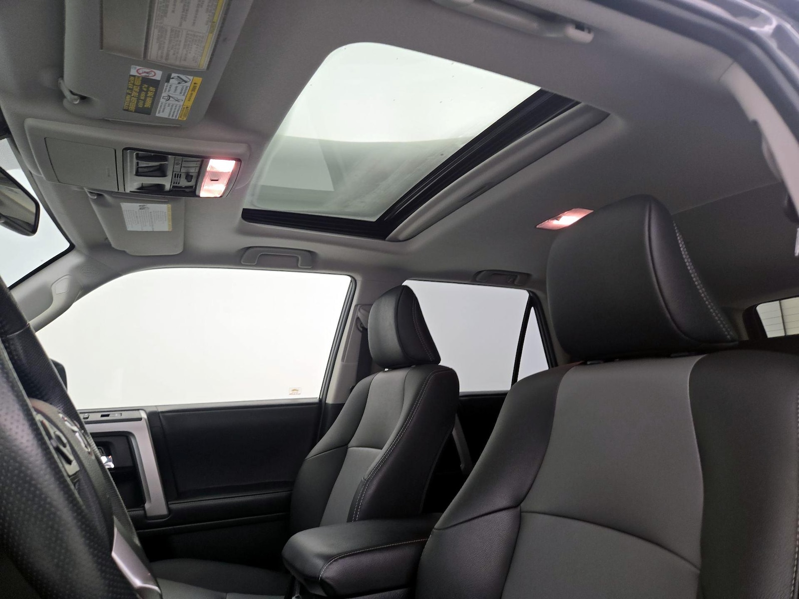 Sunroof(s) & Overhead Airbags