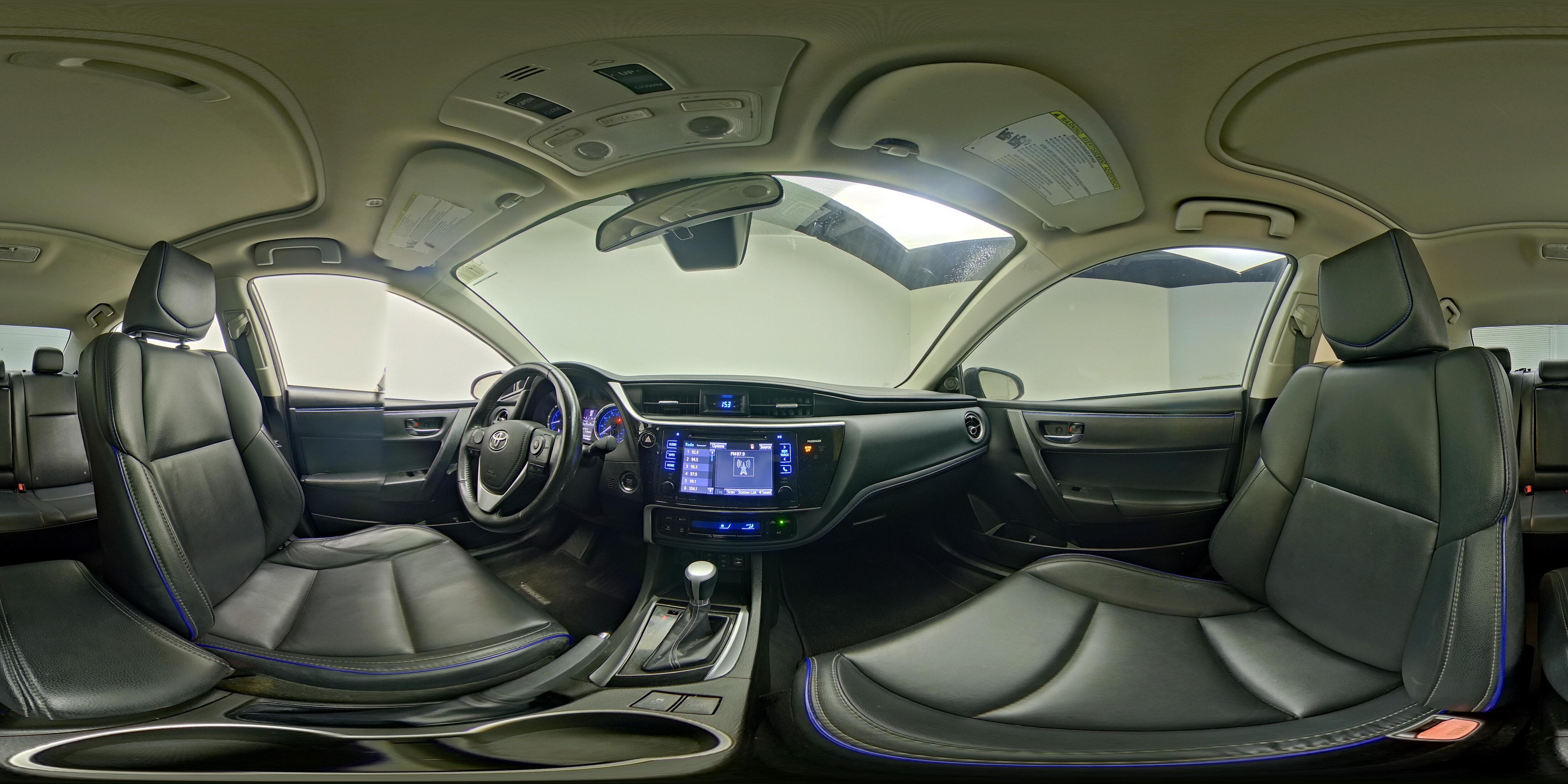 2017 Toyota Corolla XSE - Photo 25