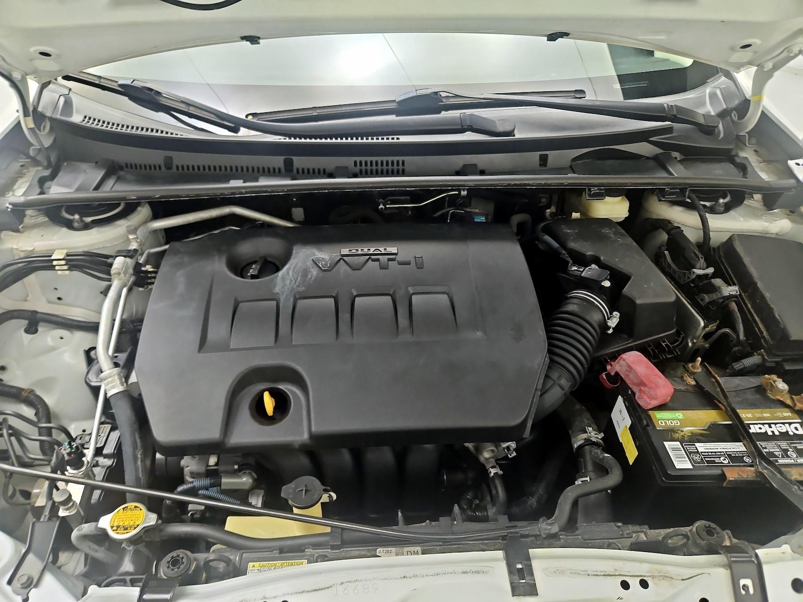 2017 Toyota Corolla XSE - Photo 23
