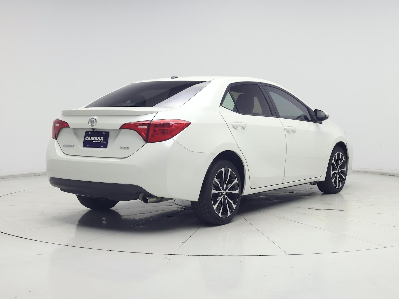2017 Toyota Corolla XSE - Photo 9