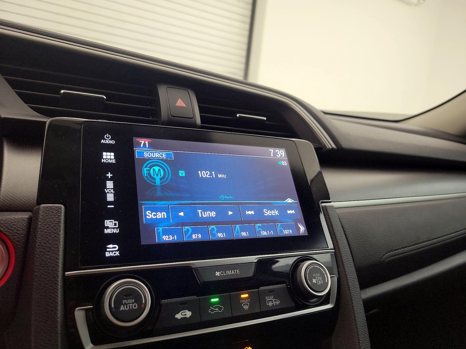 2018 Honda Civic EX - Photo 16