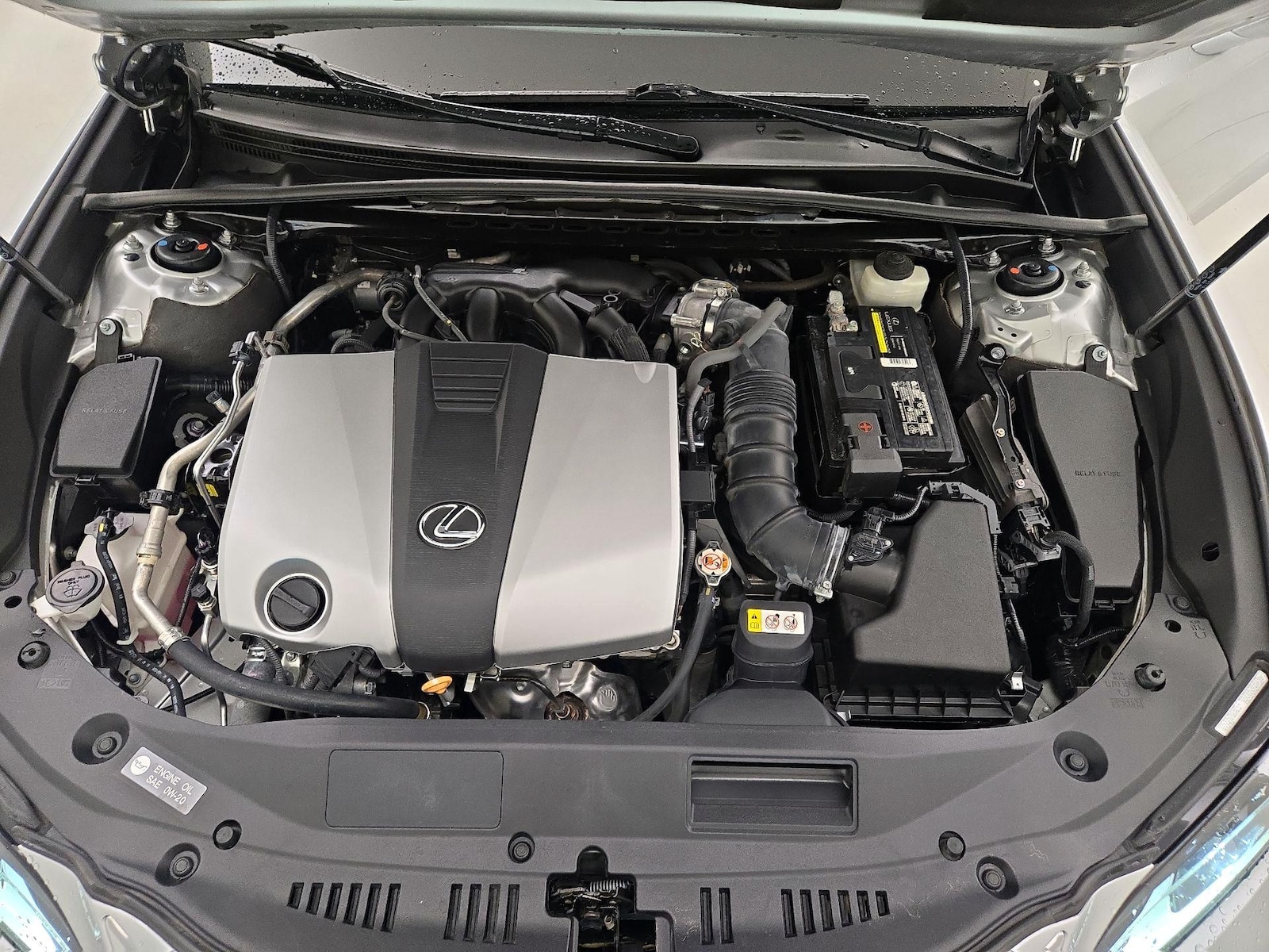 2019 Lexus ES 350 - Photo 23