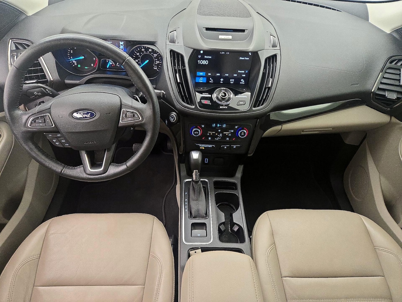 Apple CarPlay® & Android Auto™