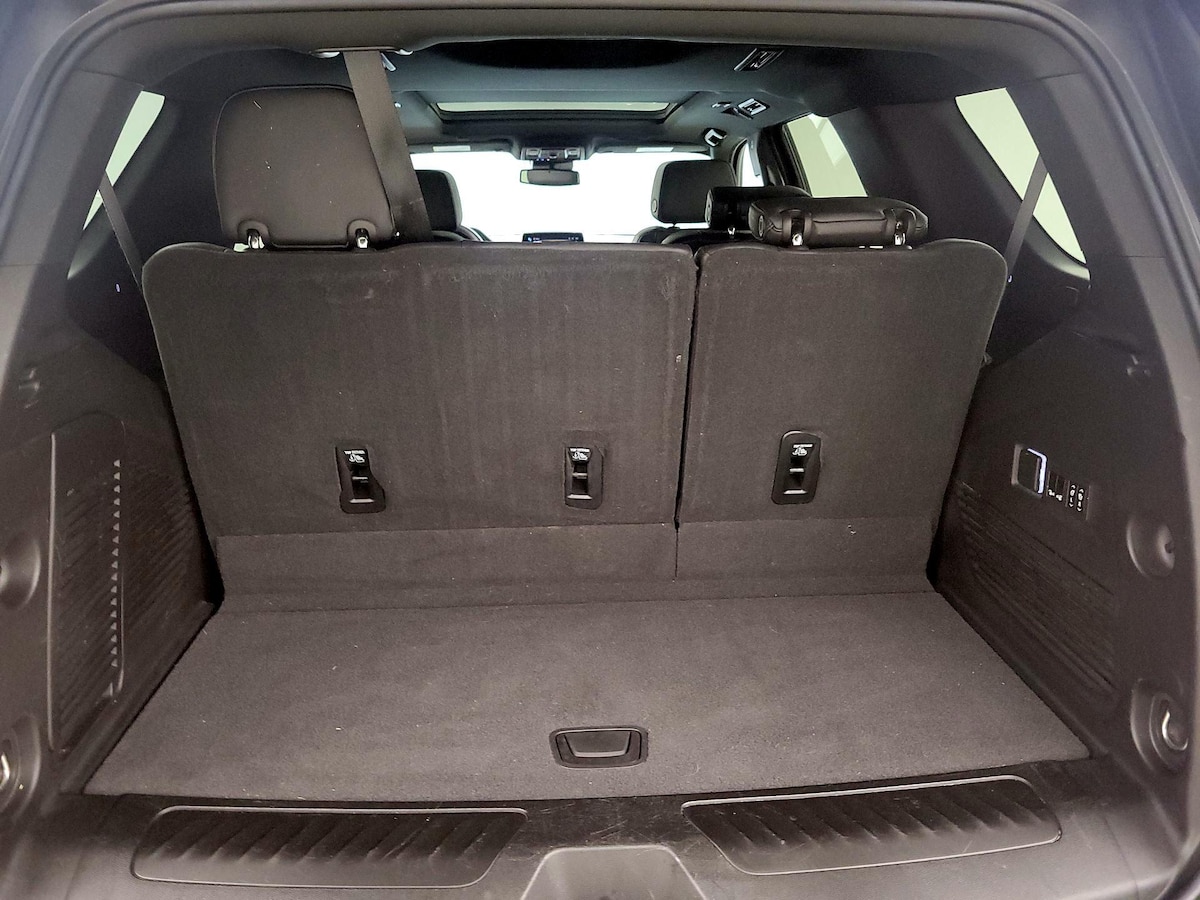 Trunk/Cargo (Seats Up)
