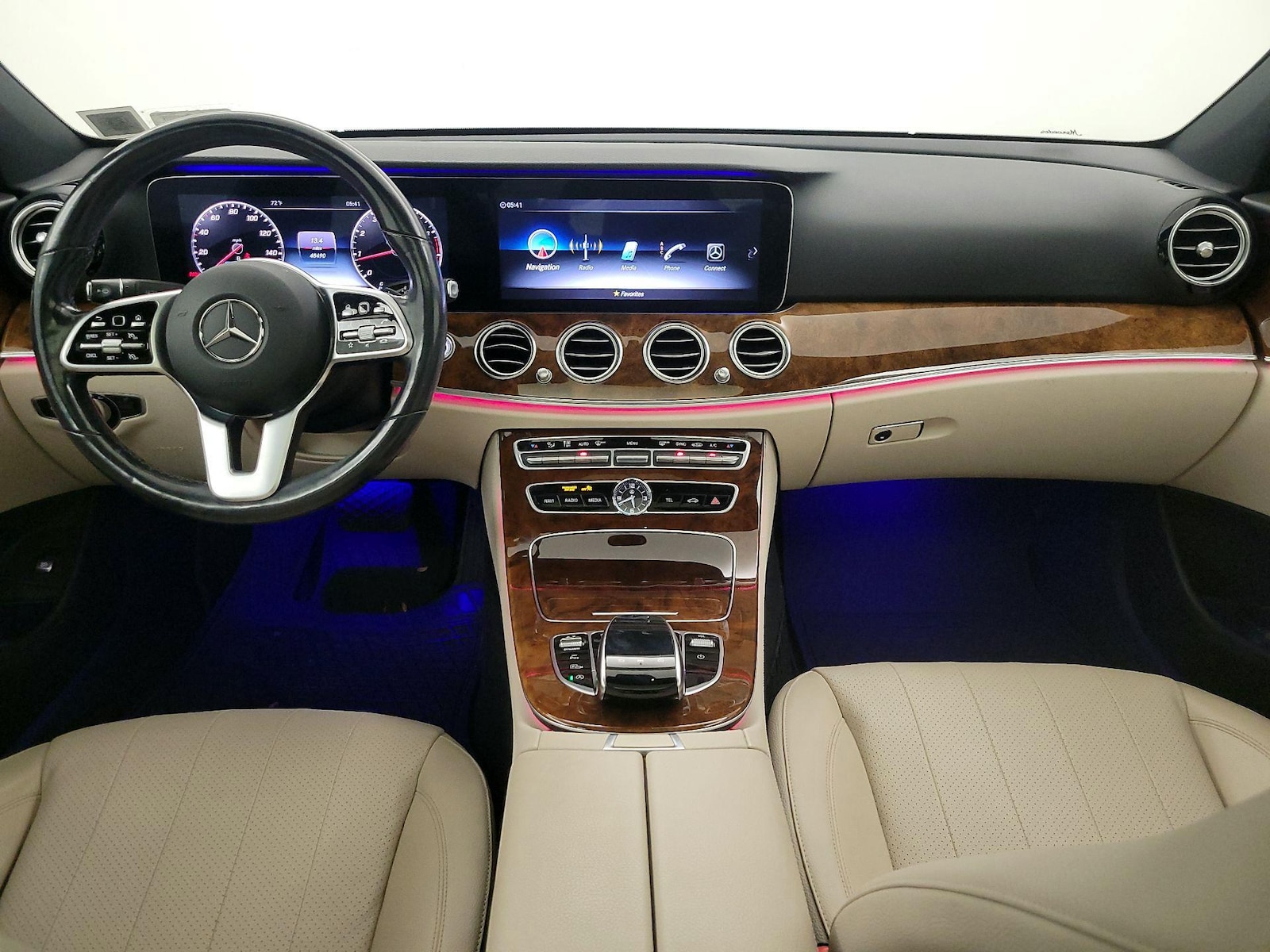 Apple CarPlay® & Android Auto™