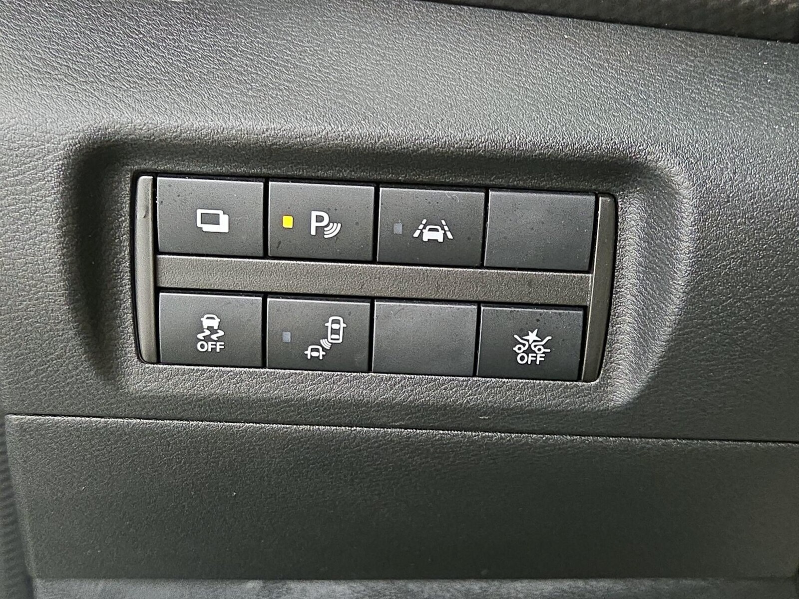 2020 Nissan Kicks S - Photo 14