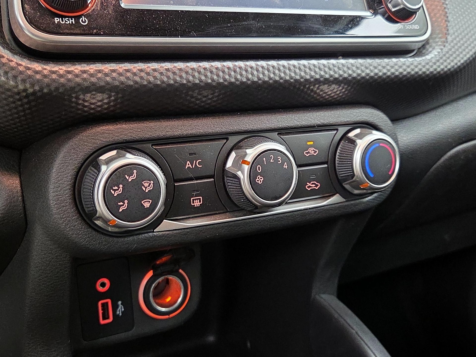 2020 Nissan Kicks S - Photo 17