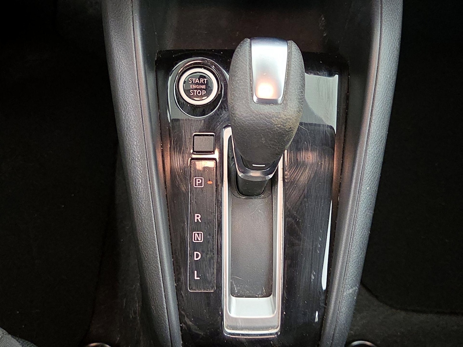 2020 Nissan Kicks S - Photo 18