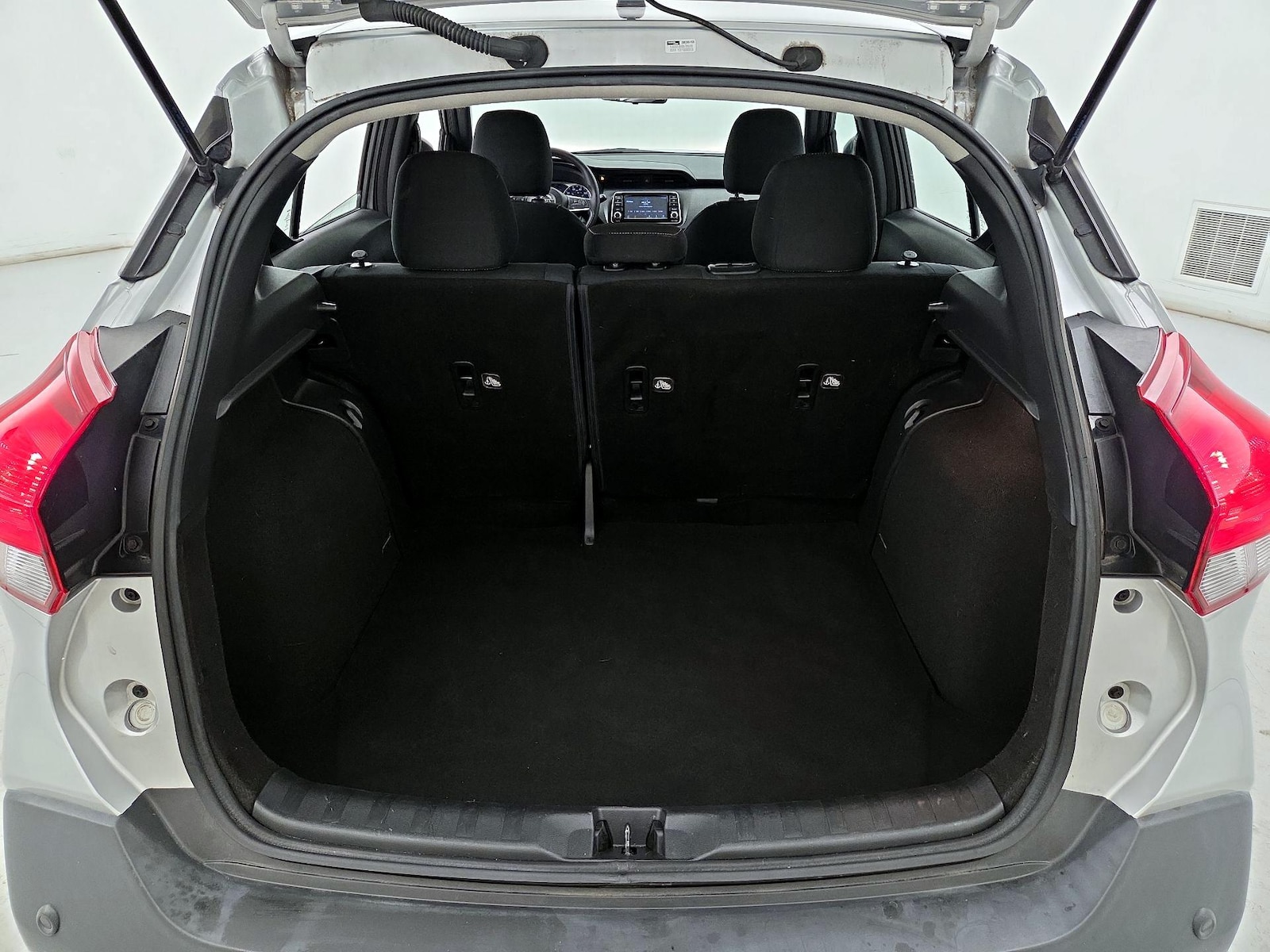 2020 Nissan Kicks S - Photo 21