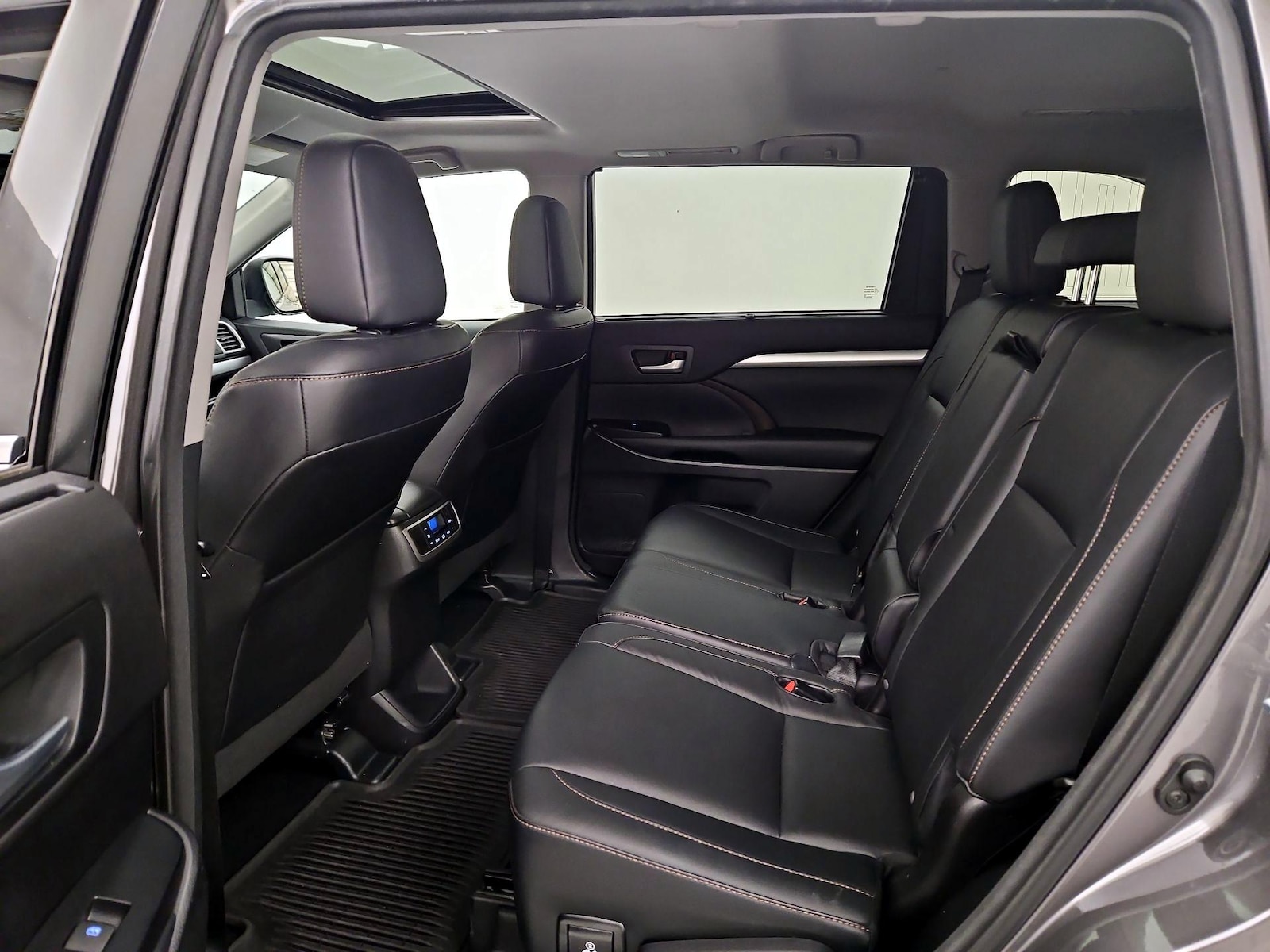 Rear Air Conditioning