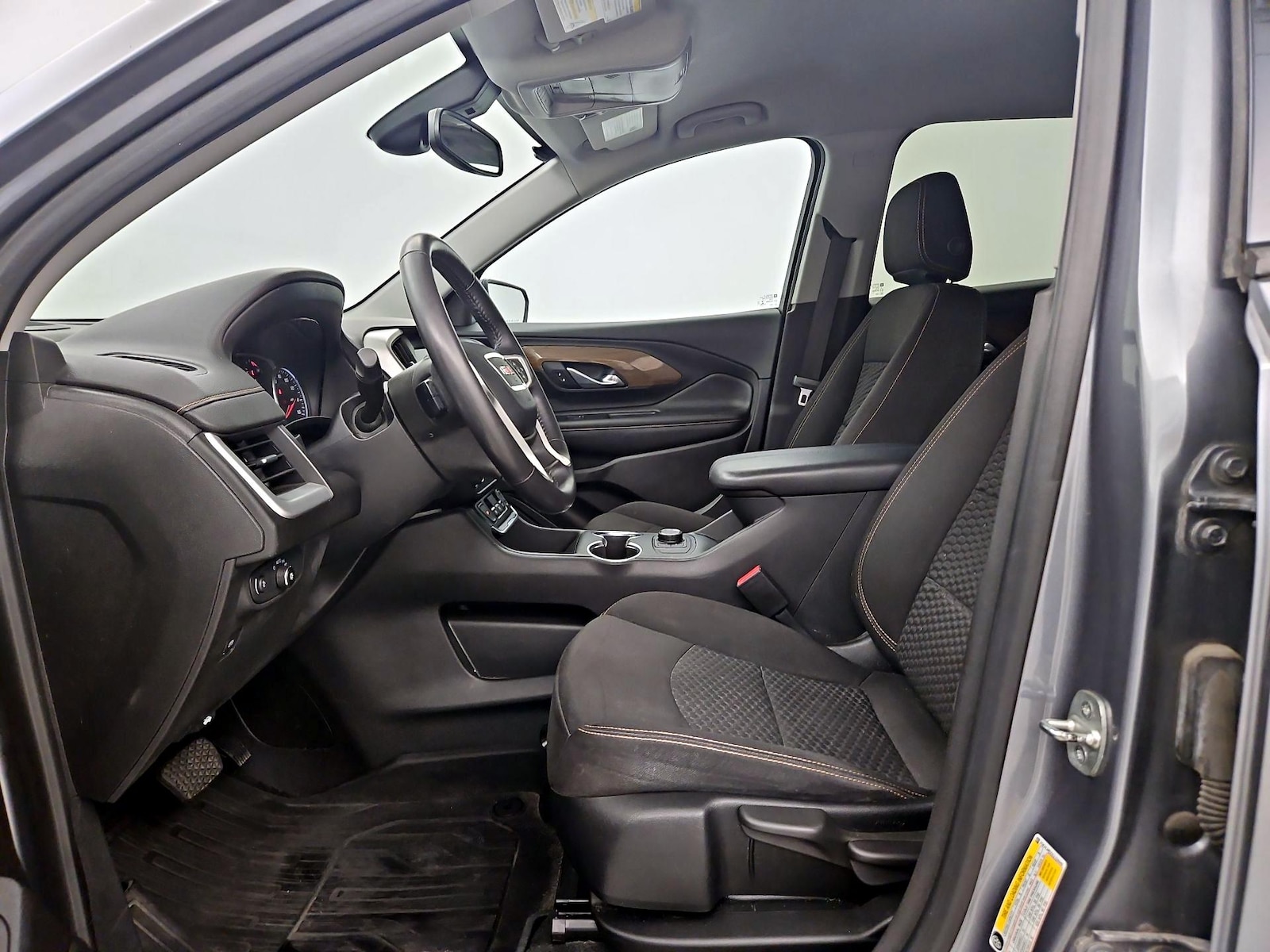 Power Seat(s) & Side Airbags