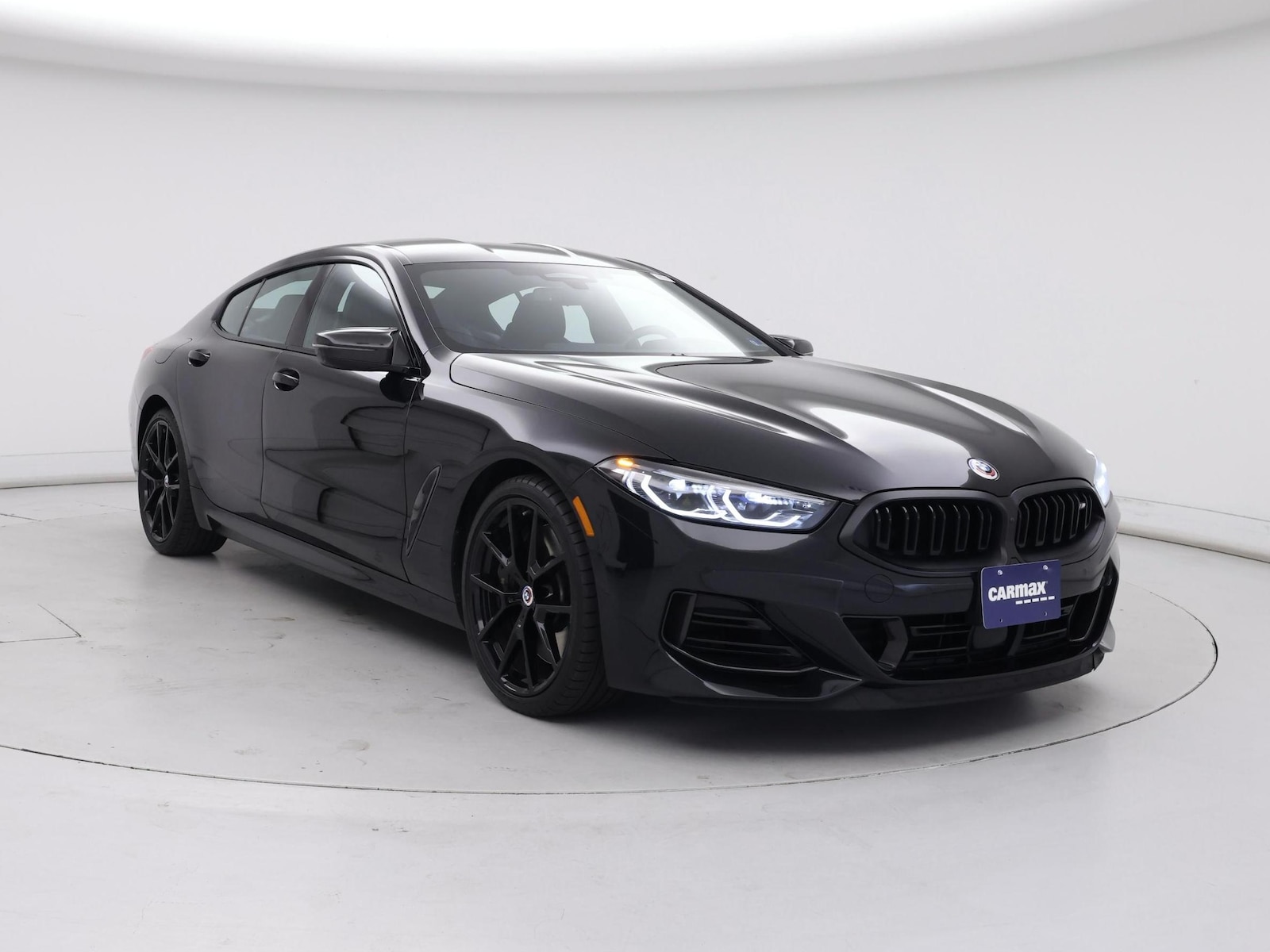 2023 BMW 8 Series M850i - Photo 2