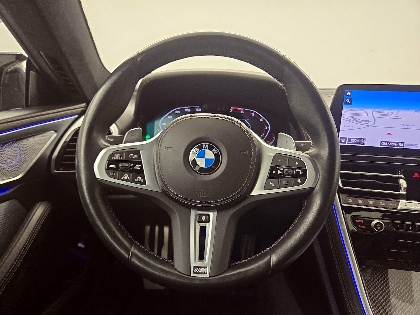 2023 BMW 8 Series M850i - Photo 11