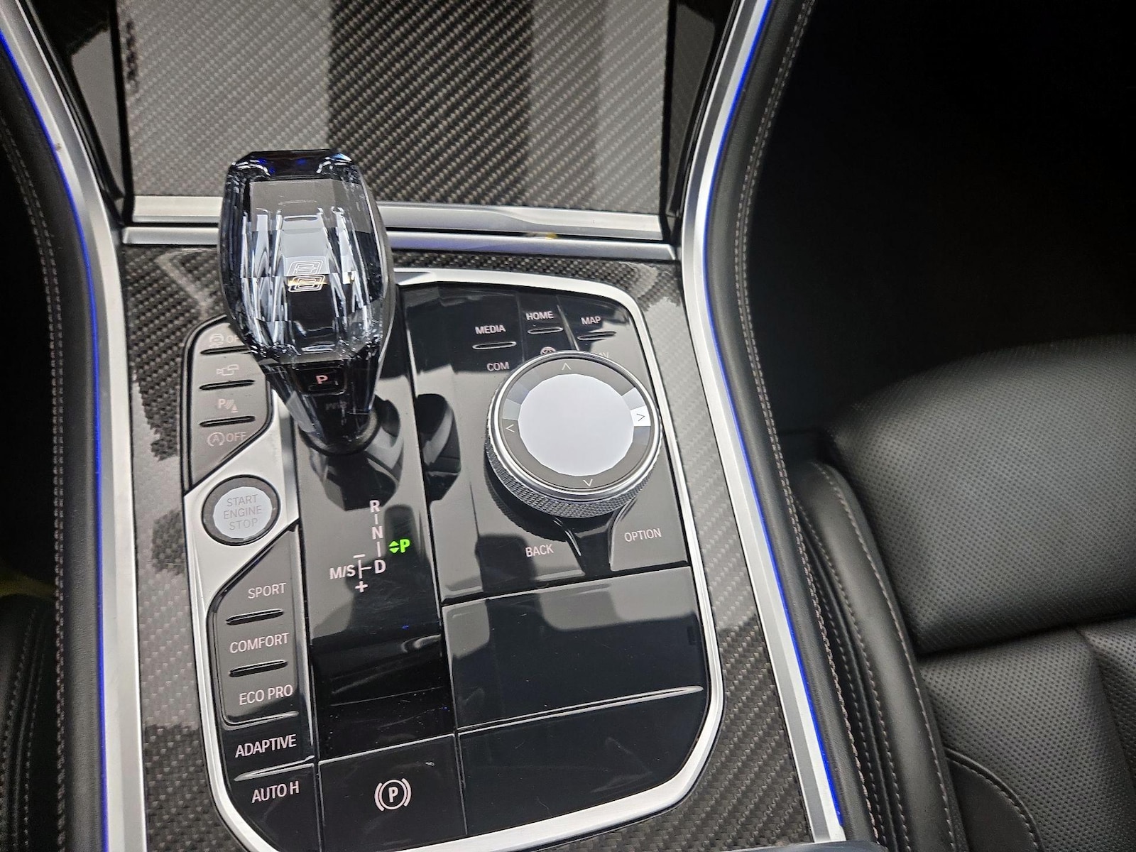 2023 BMW 8 Series M850i - Photo 19