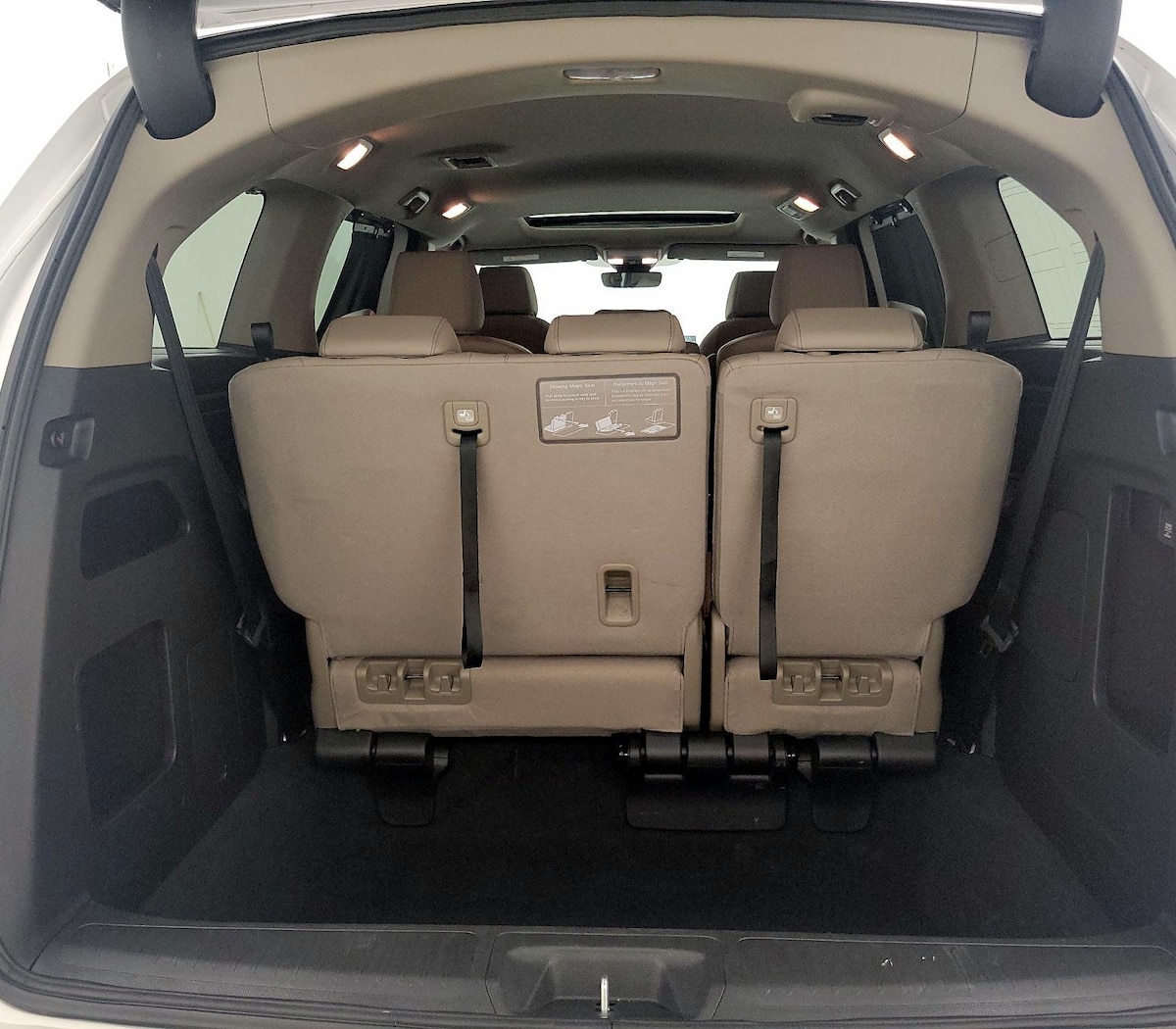 Trunk/Cargo (Seats Up)