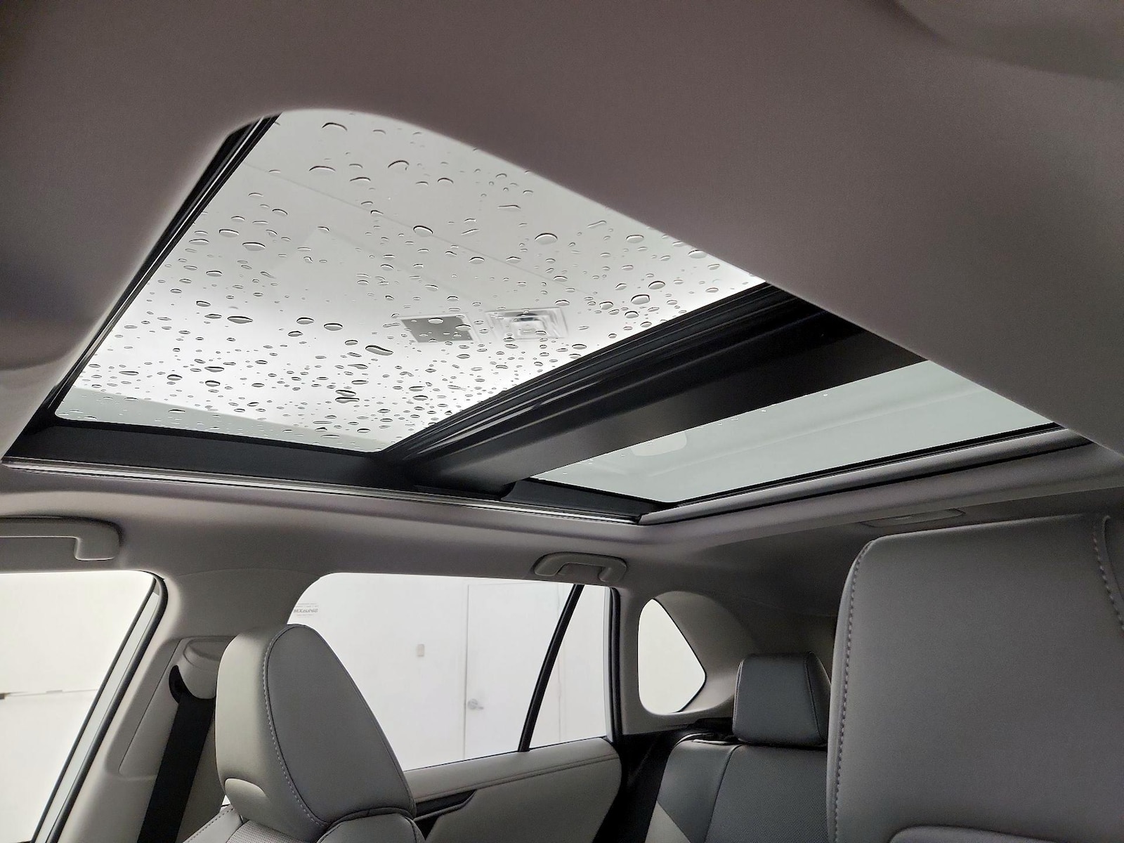 Panoramic Sunroof