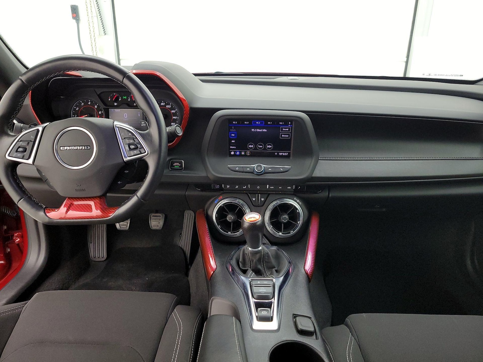 Apple CarPlay® & Android Auto™