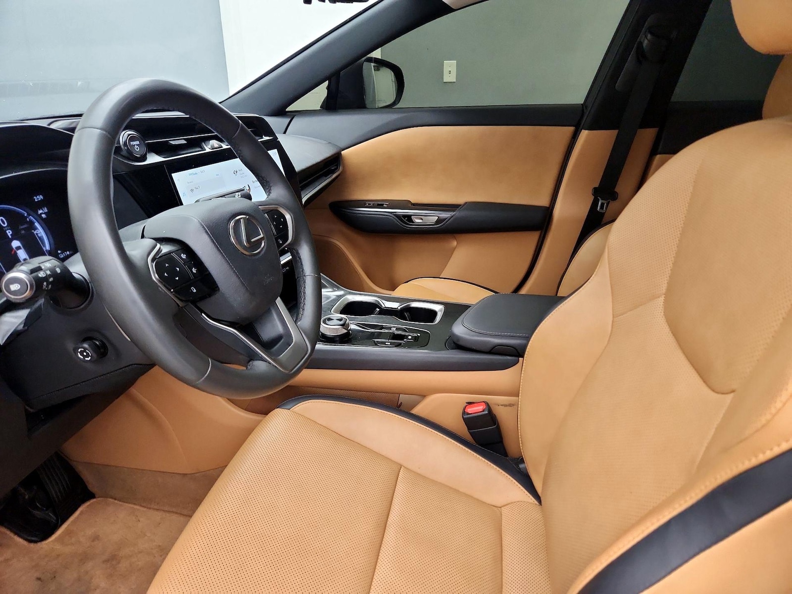 Front Seat Heaters & A/C Seat(s)