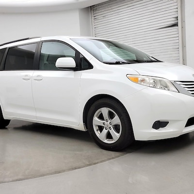 2015 Toyota Sienna LE