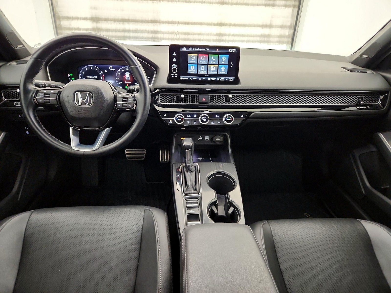 Apple CarPlay® & Android Auto™