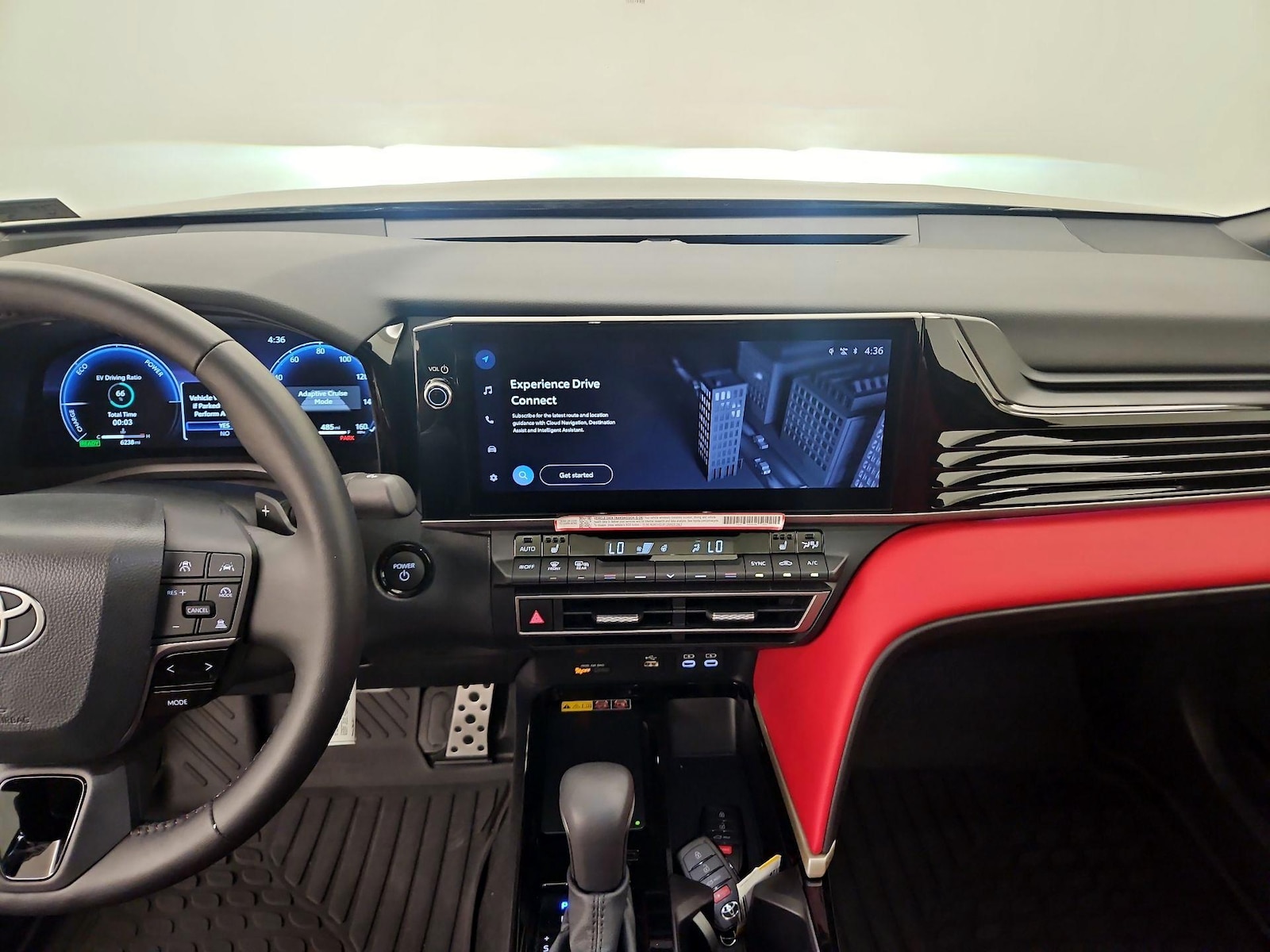 2026 Toyota Camry XSE - Photo 10