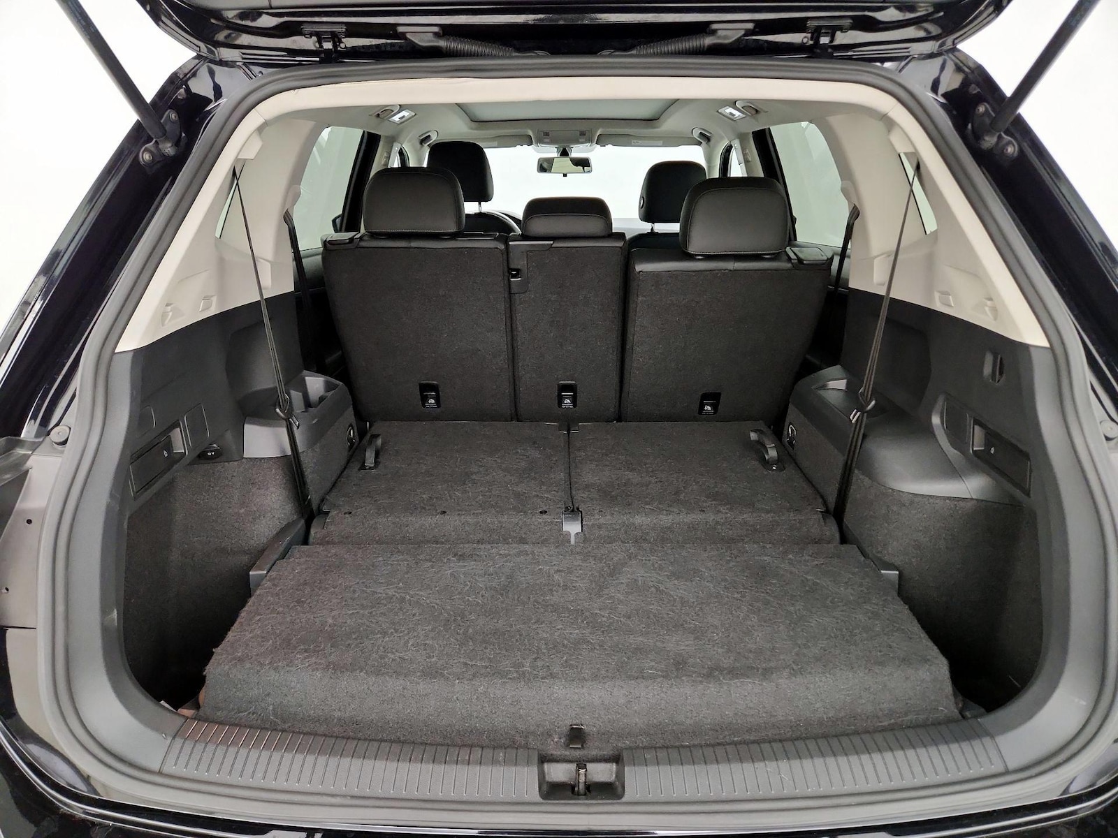 2019 Volkswagen Tiguan SE - Photo 24