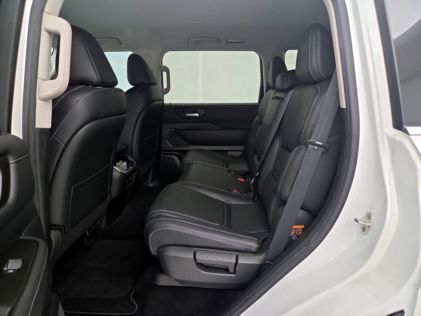Rear Air Conditioning