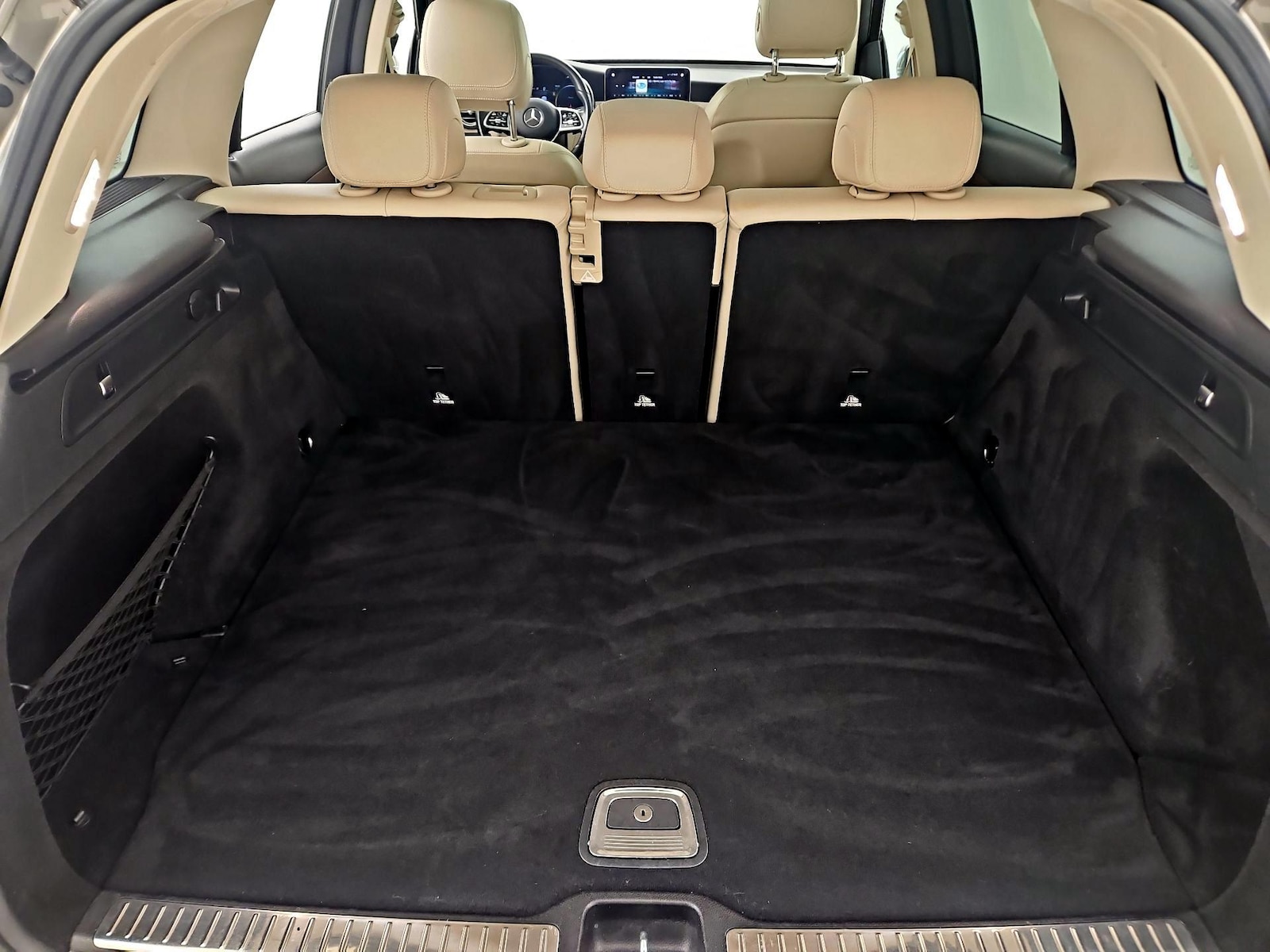 2021 Mercedes-Benz GLC GLC300 - Photo 23