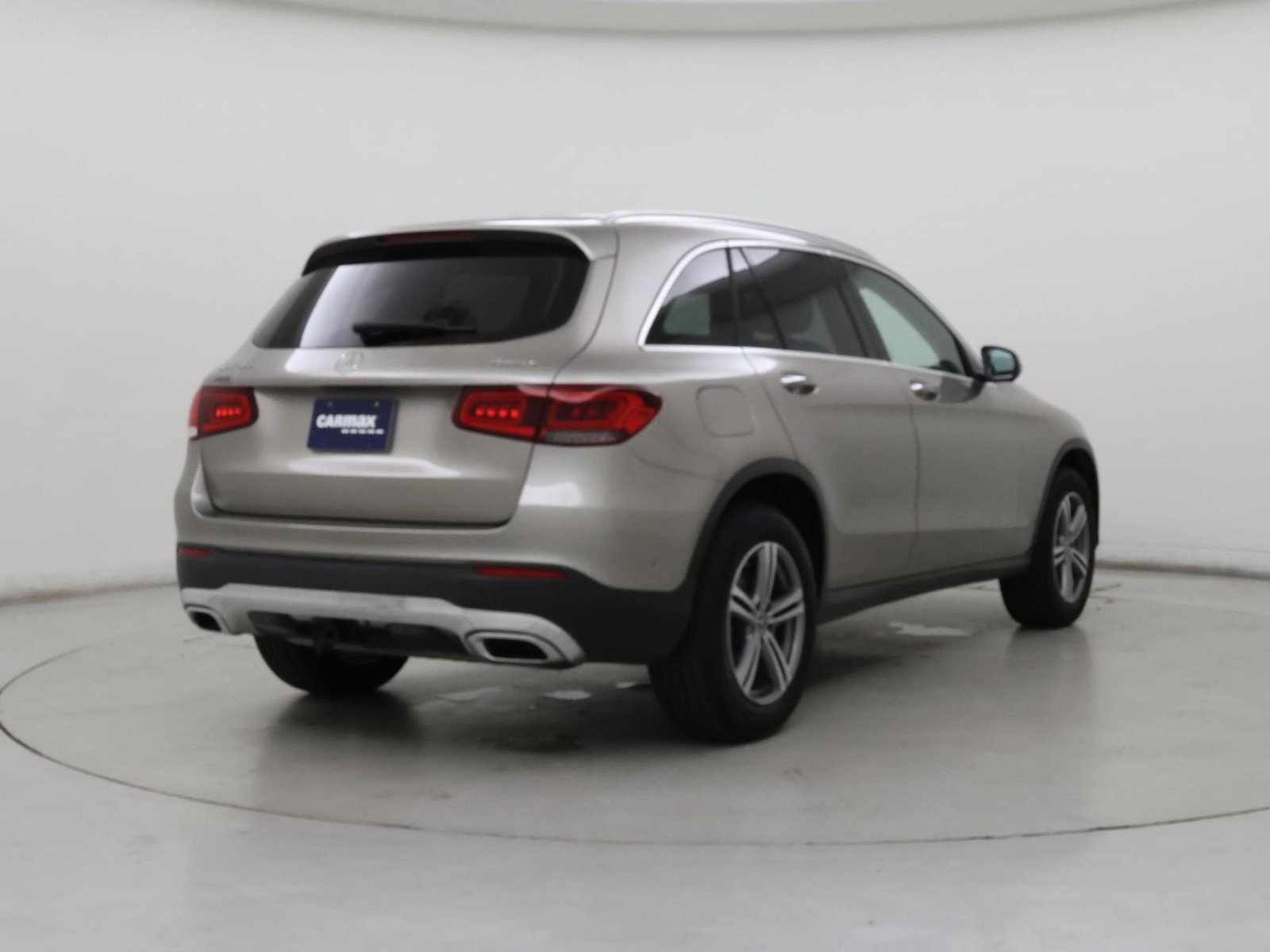 2021 Mercedes-Benz GLC GLC300 - Photo 9