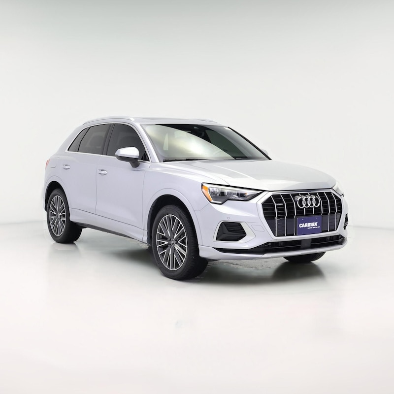 2022 Audi Q3 Premium