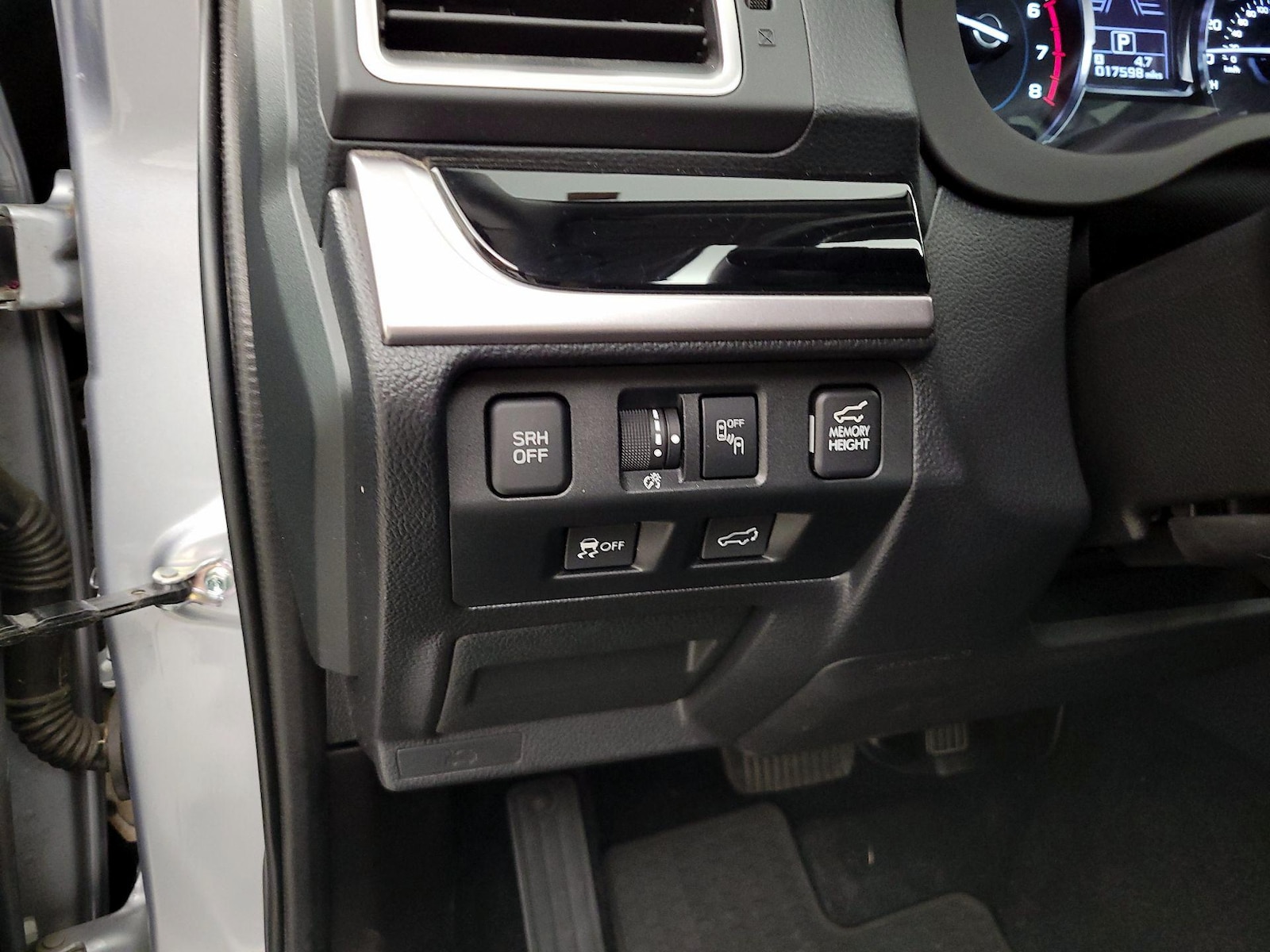 2018 Subaru Forester Touring - Photo 12
