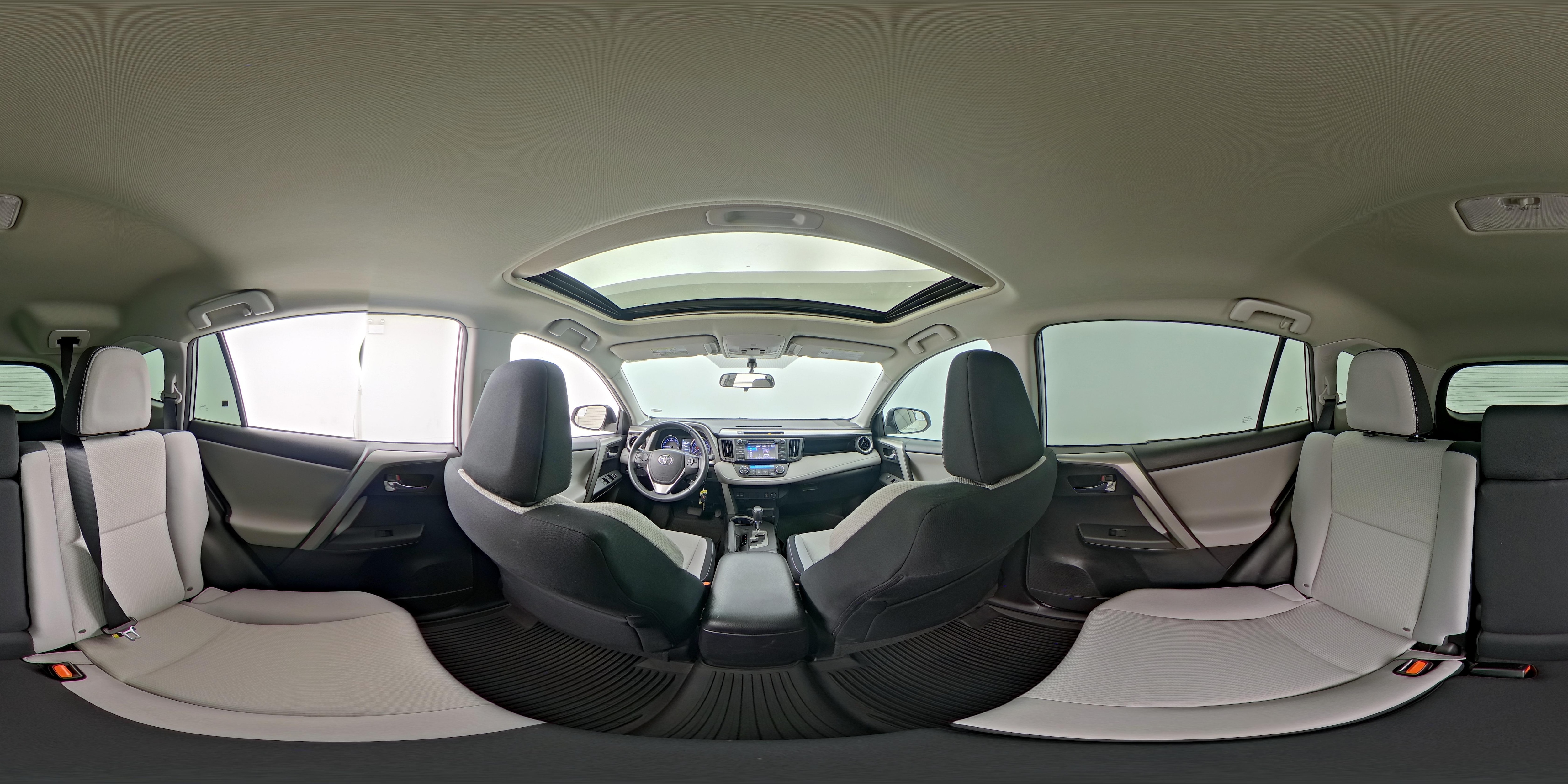 2016 Toyota RAV4 XLE - Photo 26
