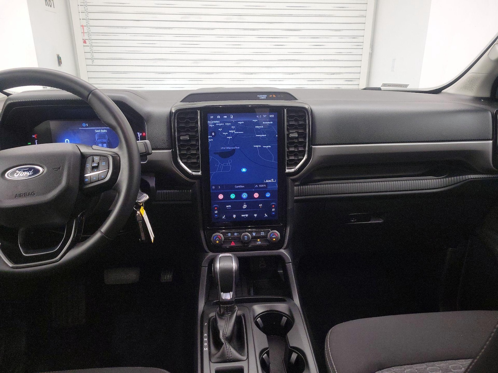 Apple CarPlay® & Android Auto™