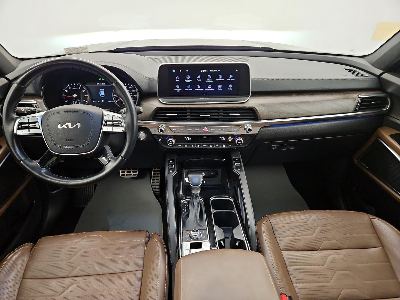 Apple CarPlay® & Android Auto™