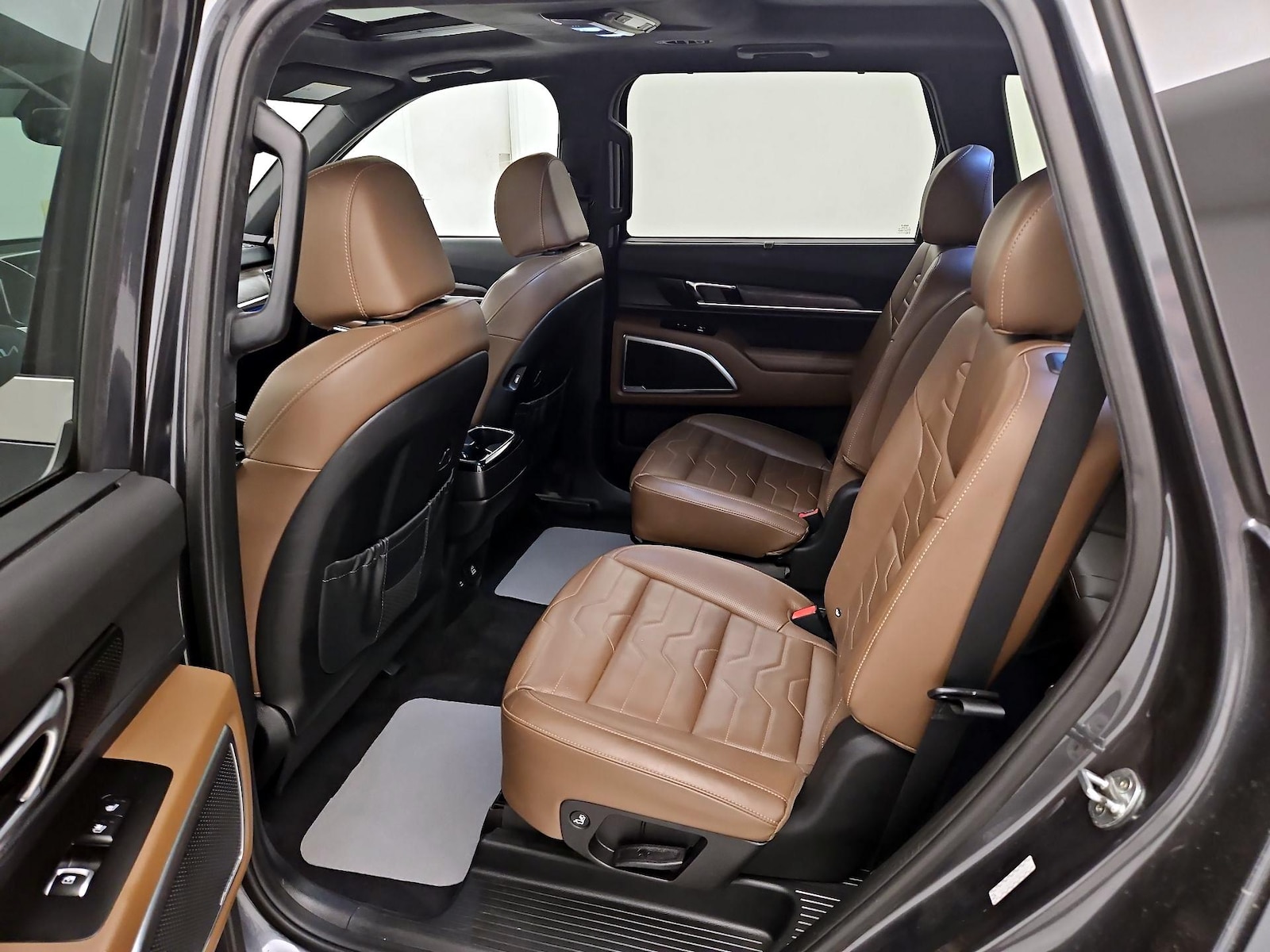 Rear Air Conditioning