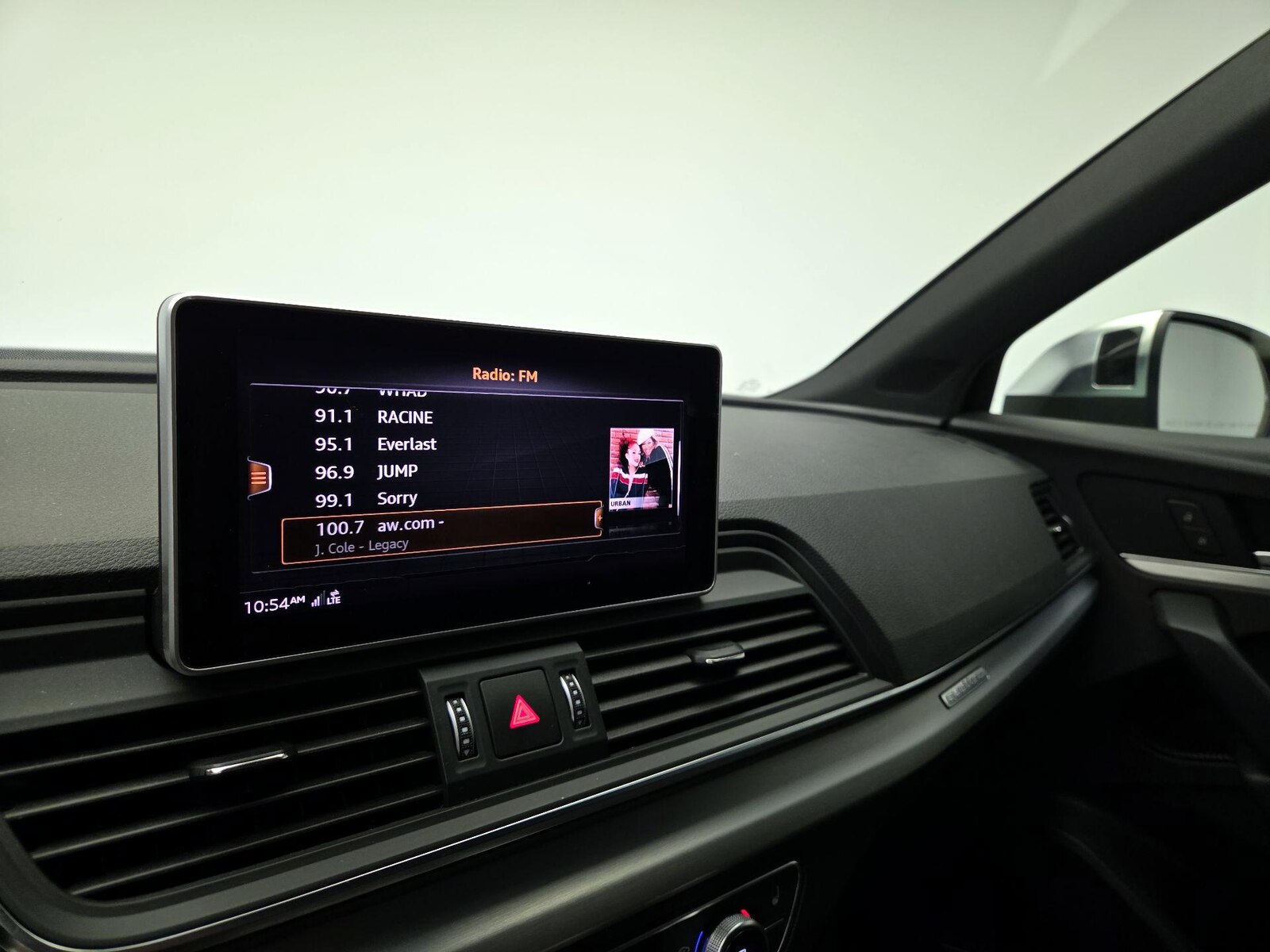 2020 Audi SQ5 Premium Plus - Photo 17