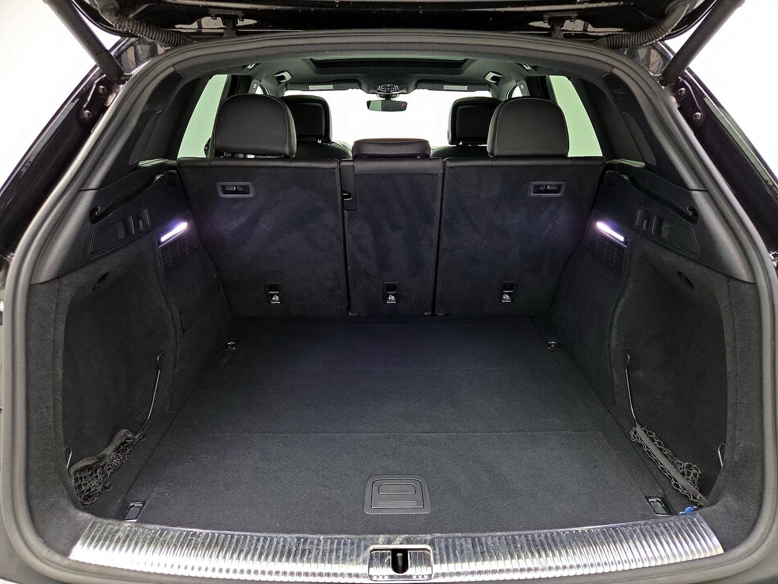 2020 Audi SQ5 Premium Plus - Photo 23