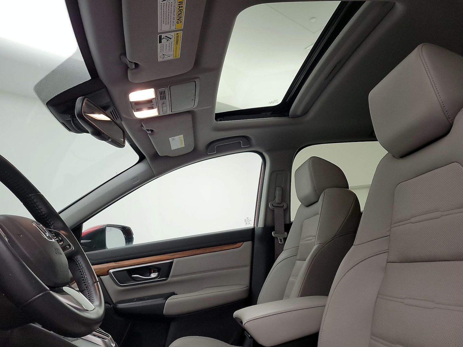 Sunroof(s) & Overhead Airbags