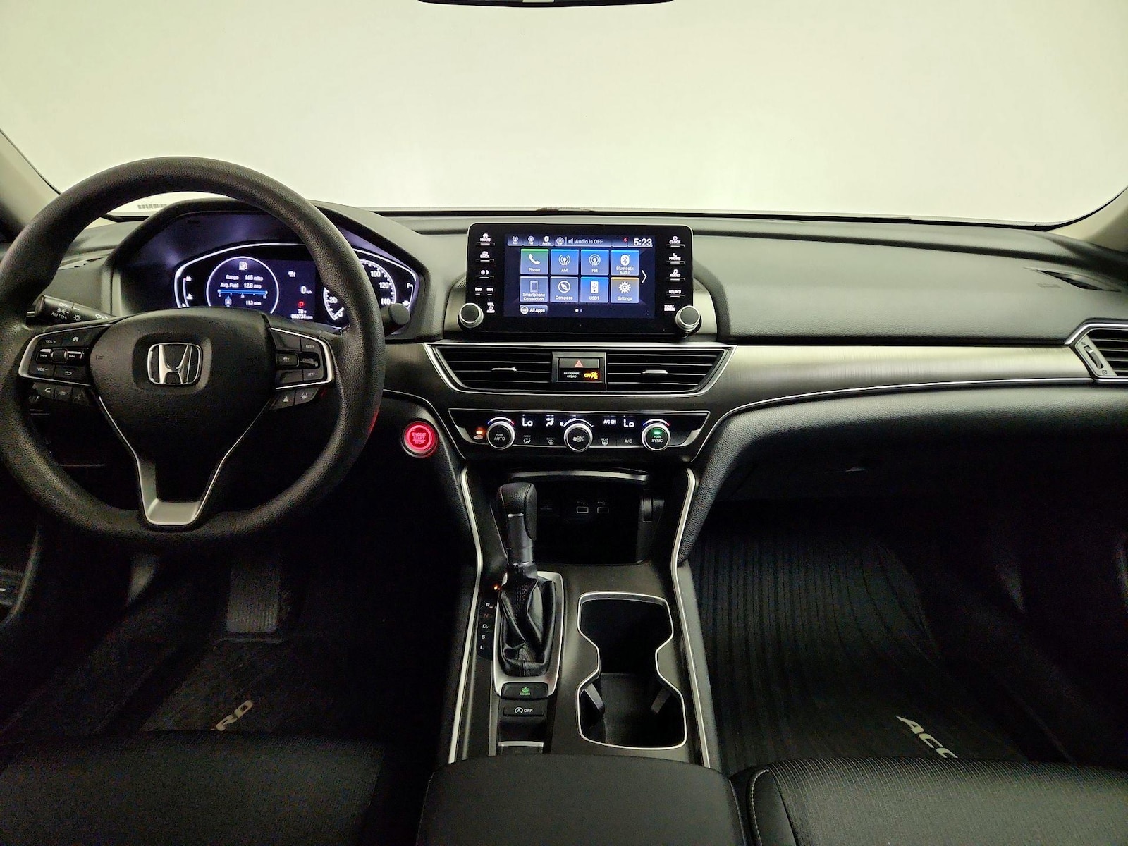 Apple CarPlay® & Android Auto™