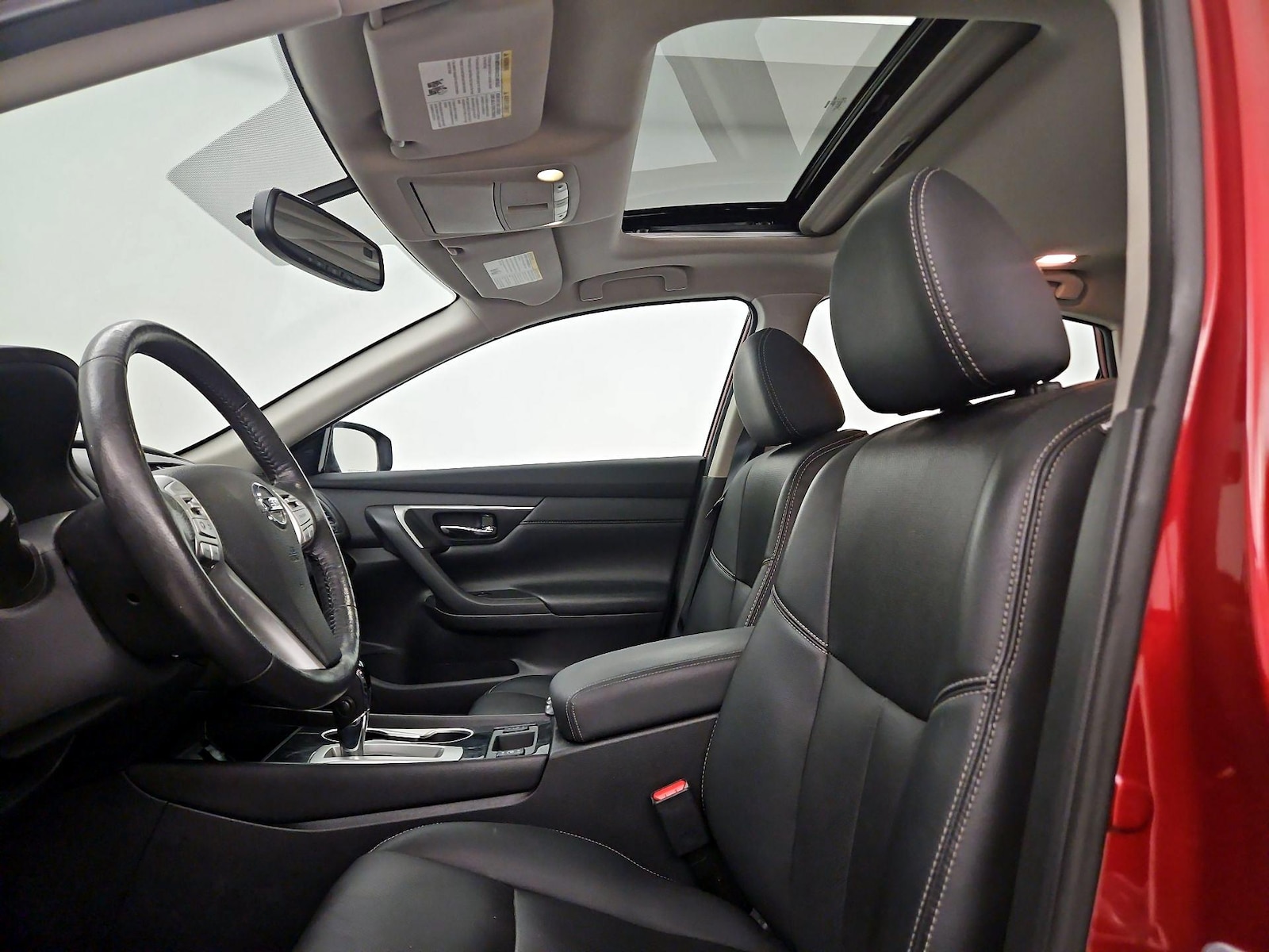 Sunroof(s) & Overhead Airbags