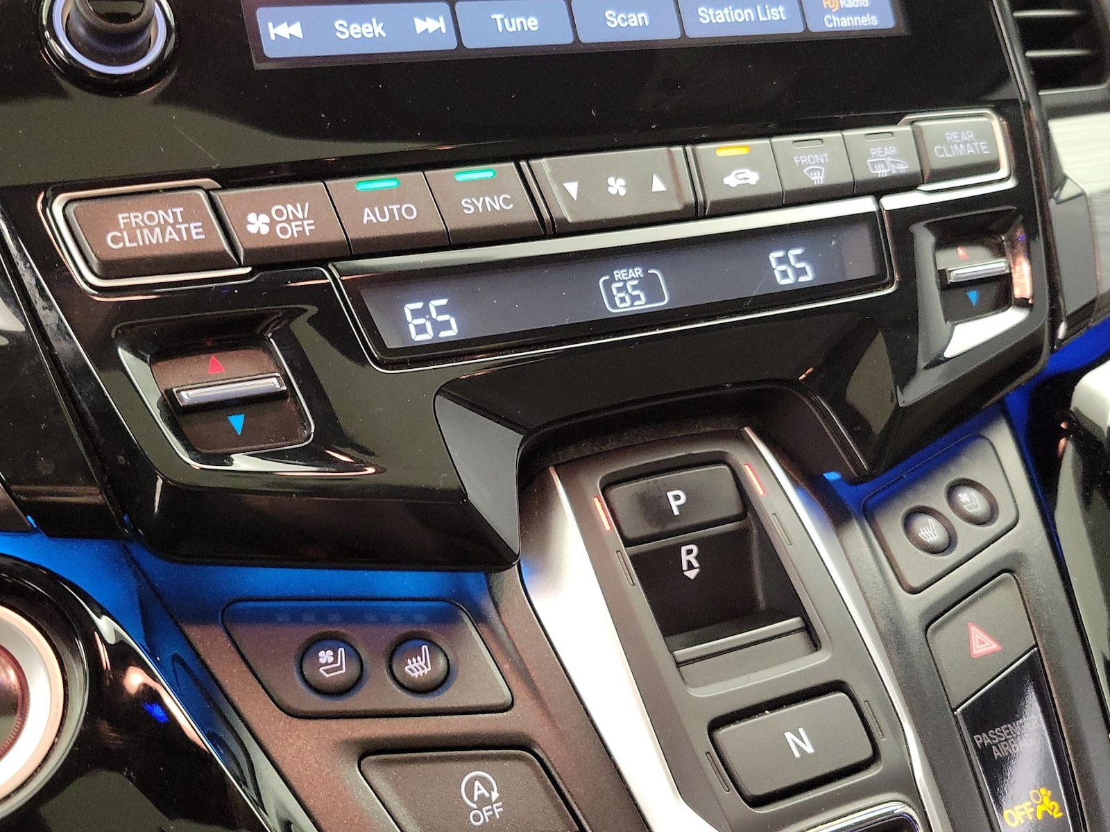 2021 Honda Odyssey Elite - Photo 18