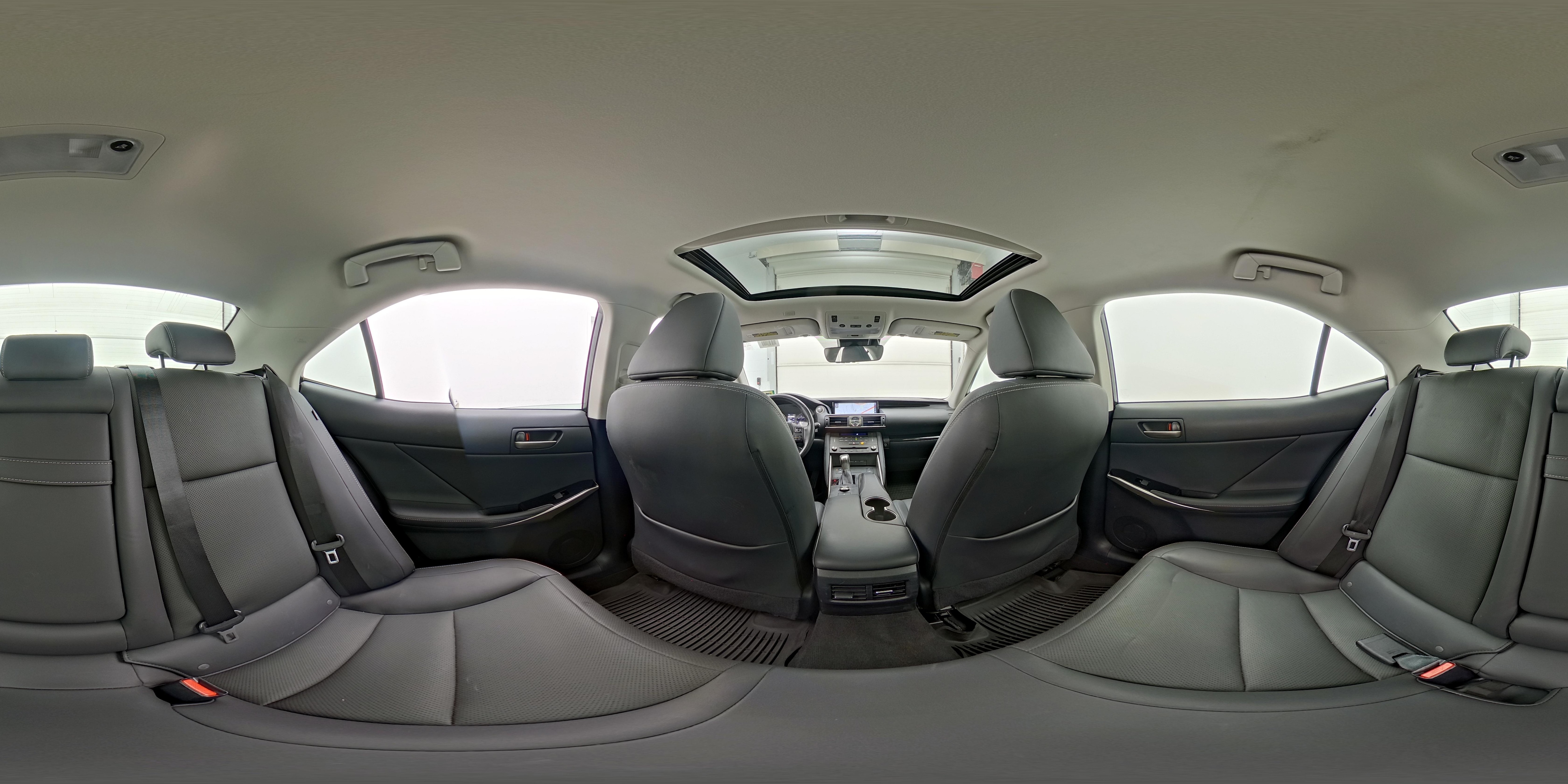 2019 Lexus IS 300 - Photo 27