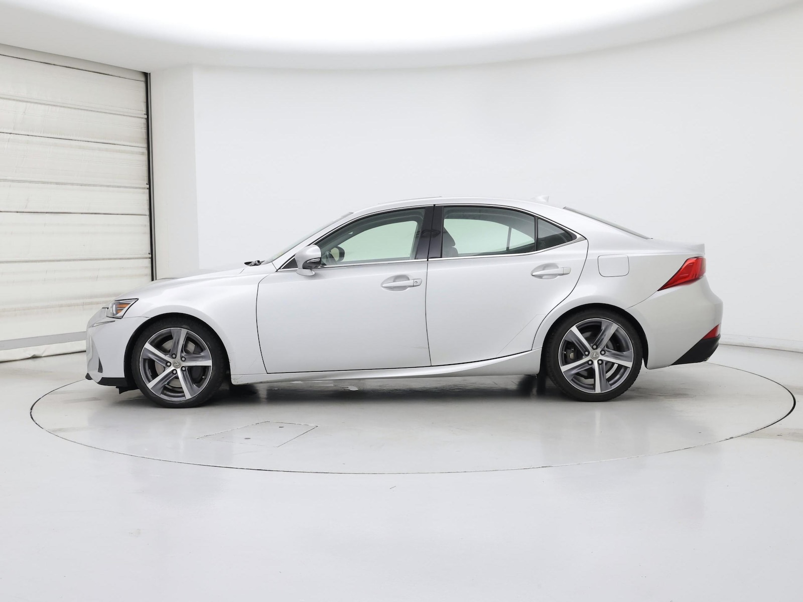 2019 Lexus IS 300 - Photo 4