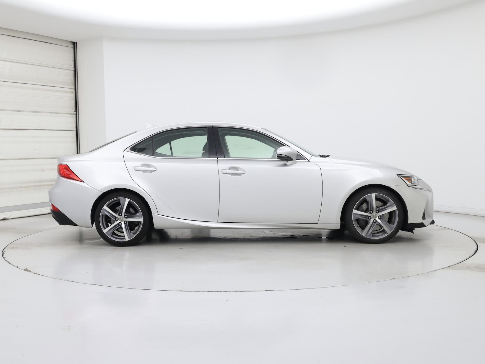 2019 Lexus IS 300 - Photo 8