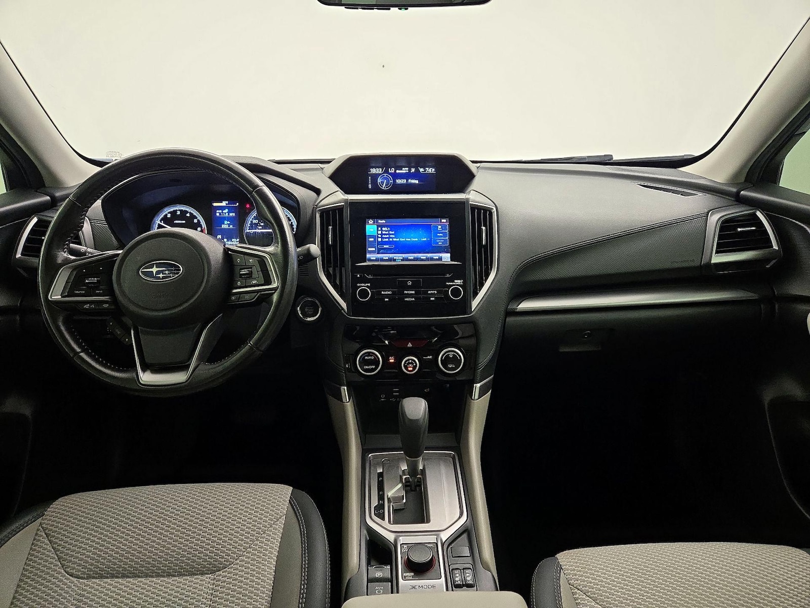 Apple CarPlay® & Android Auto™