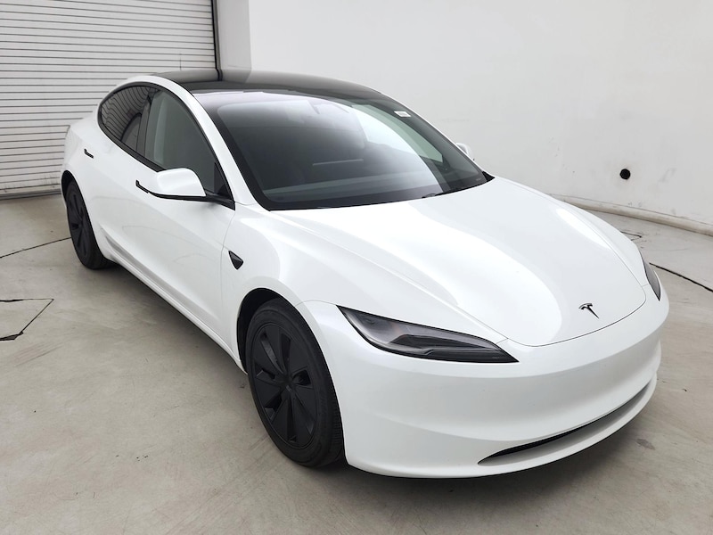 2025 Tesla Model 3 Long Range